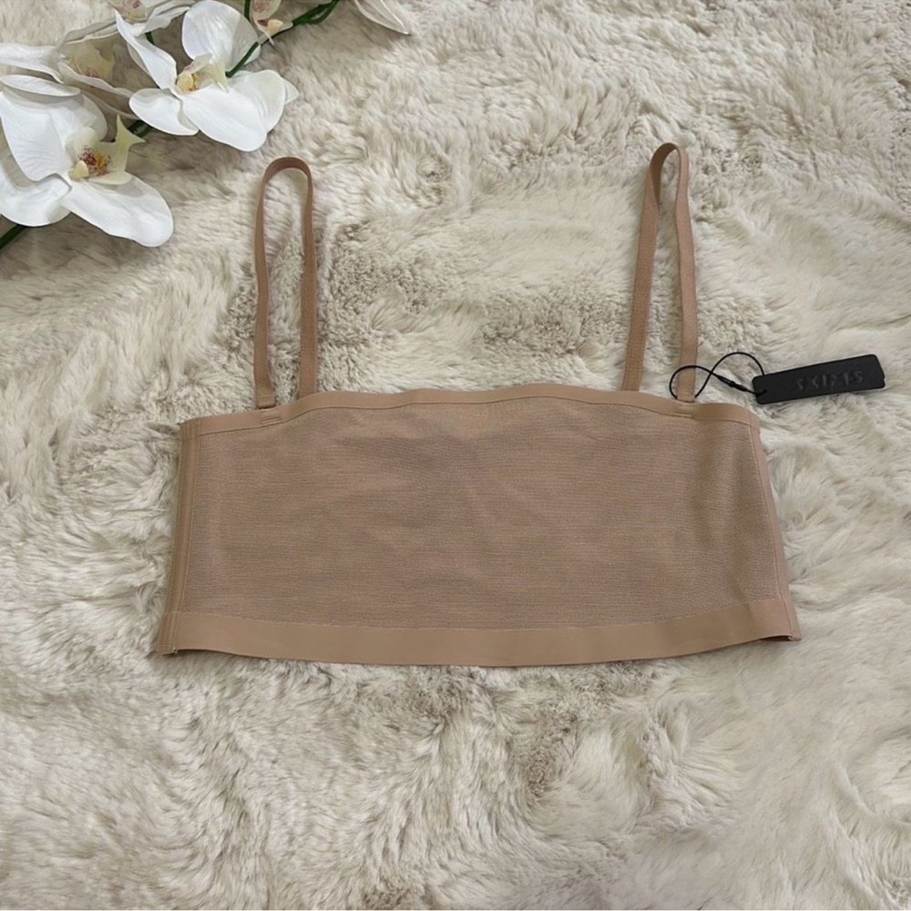 SKIMS (B3)  Sheer Sculpt Bandeau Clay NWT M
